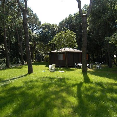 Residence Il Fortino Marina di Massa Buitenkant foto