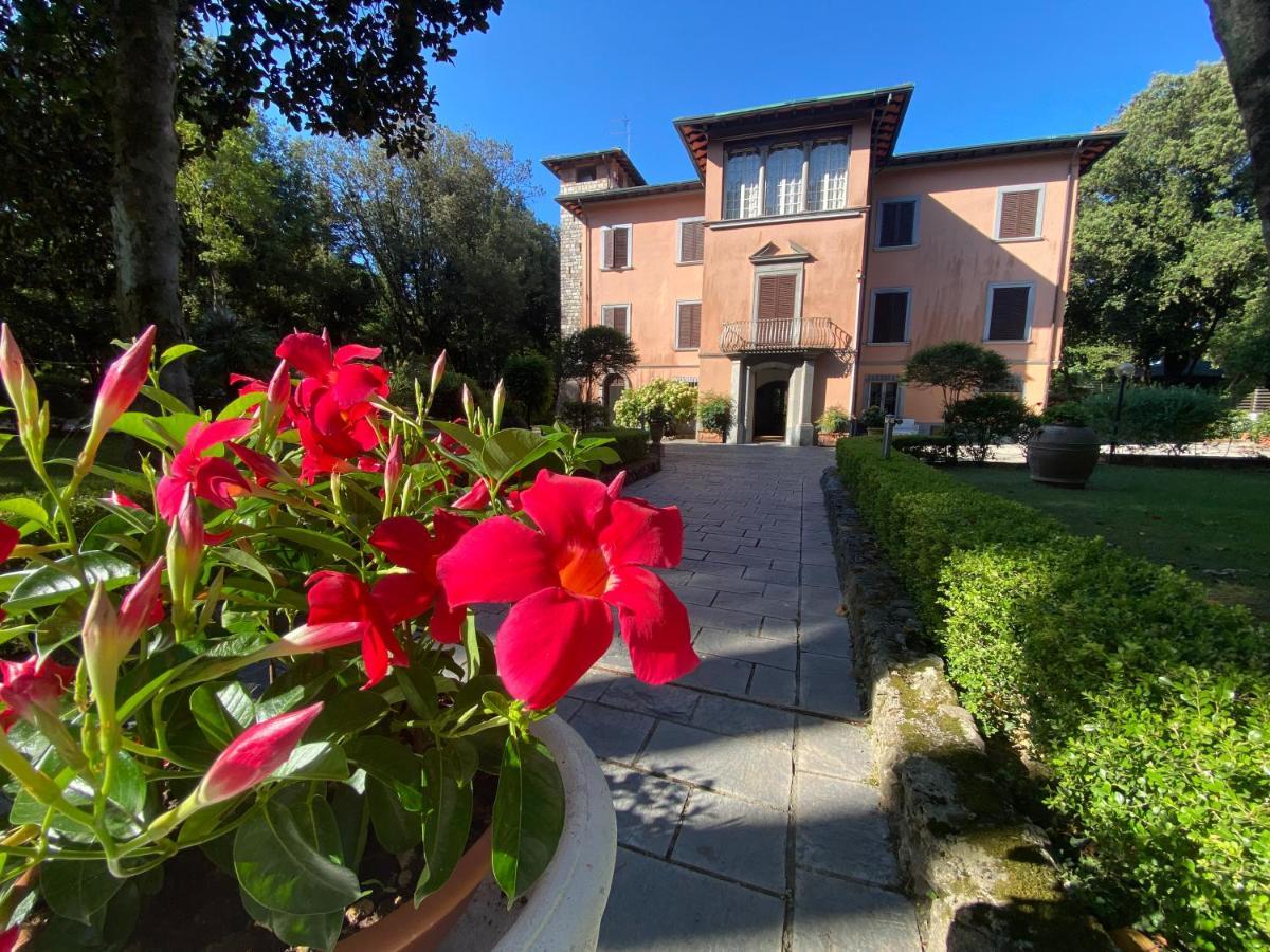 Residence Il Fortino Marina di Massa Buitenkant foto
