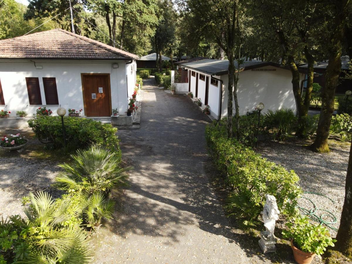 Residence Il Fortino Marina di Massa Buitenkant foto