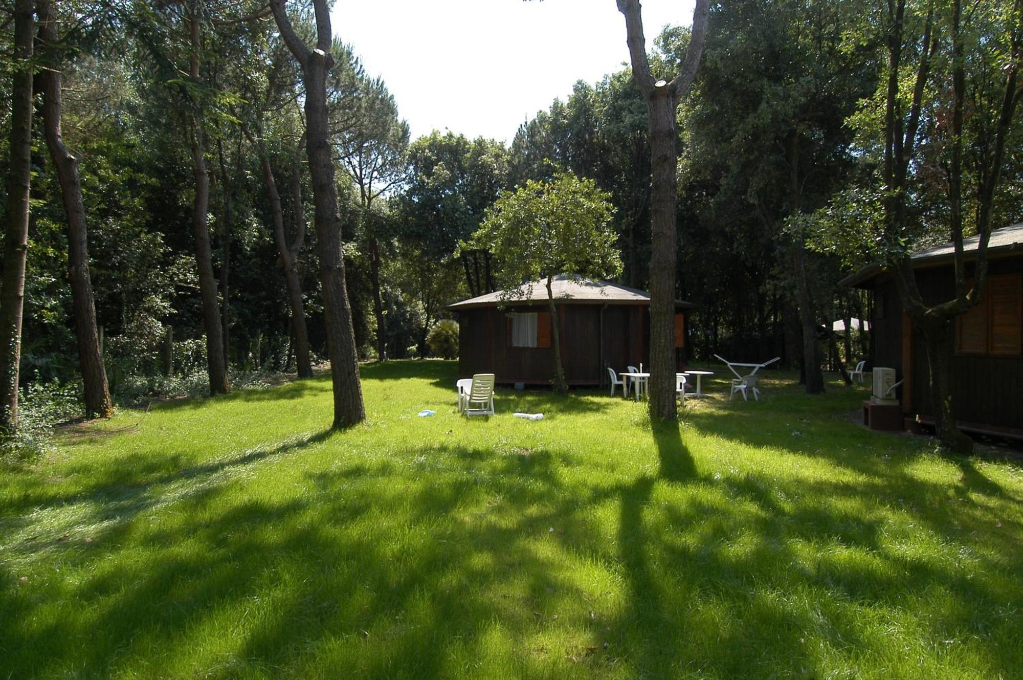 Residence Il Fortino Marina di Massa Buitenkant foto